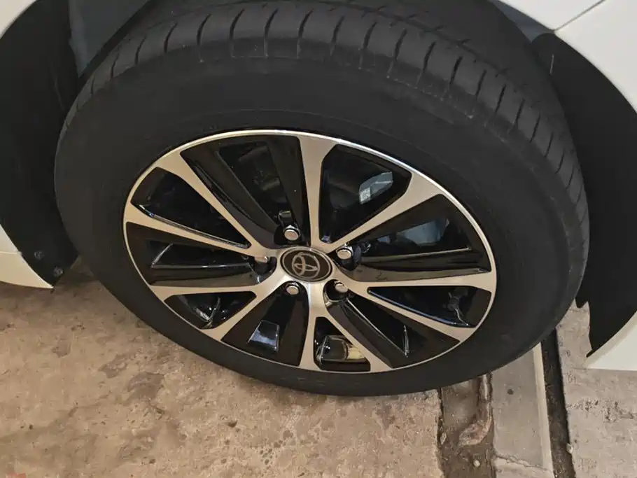 Toyota Levin 2025 2024 Smart Hybrid 1.8L Leading Edition
