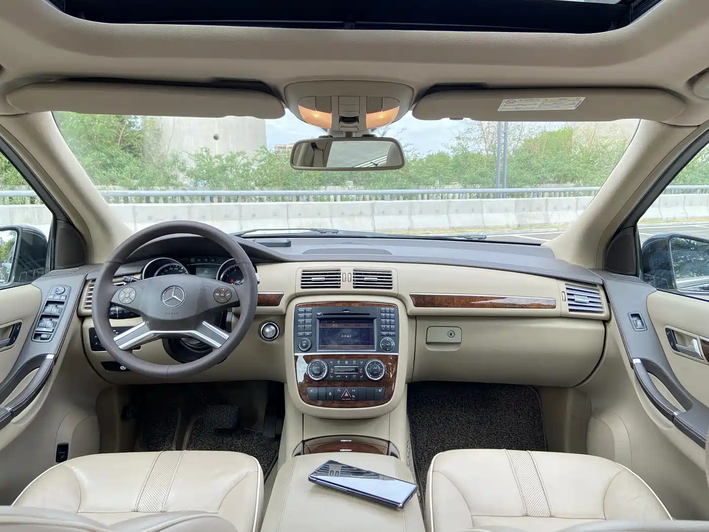 Mercedes-Benz R-Class 2011 R 350 L 4MATIC фото 13