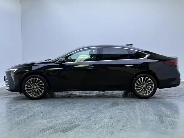 2025 Buick LaCrosse