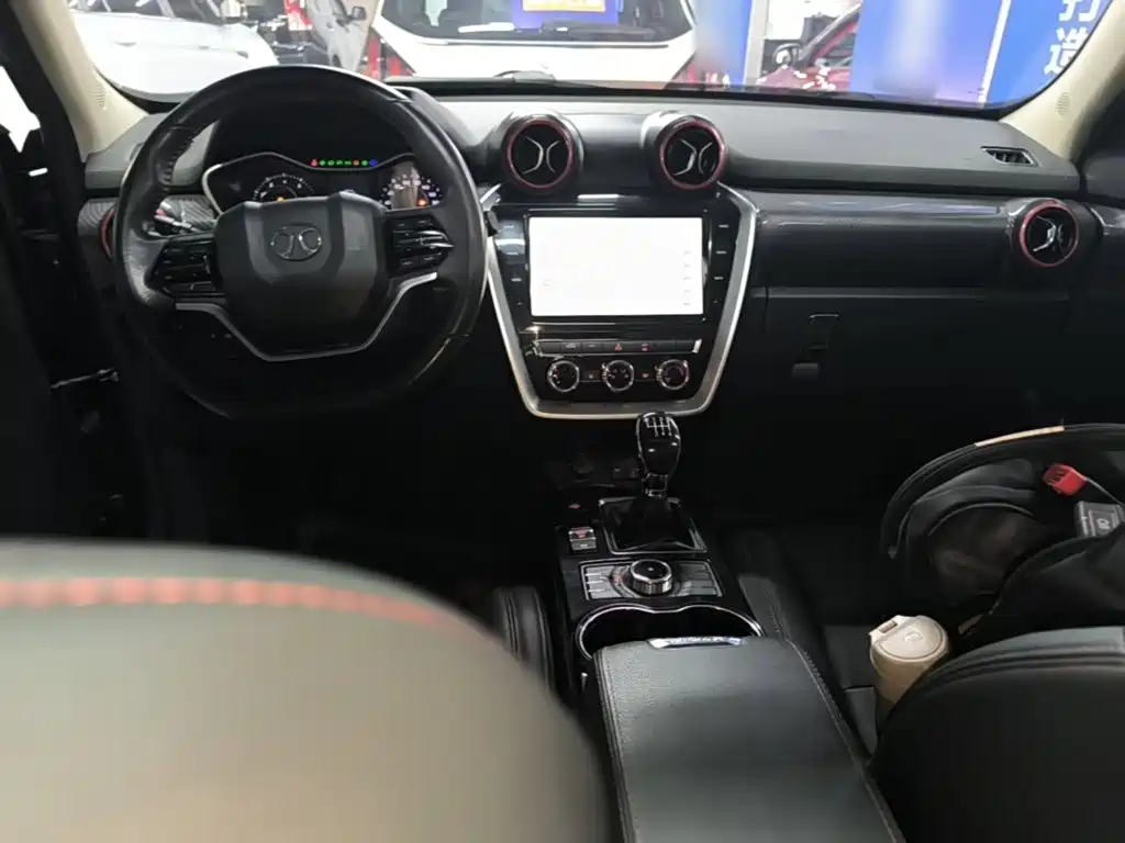 BAIC ORV Beijing Offroad BJ20 2017 2016 1.5T Manual Luxury Type