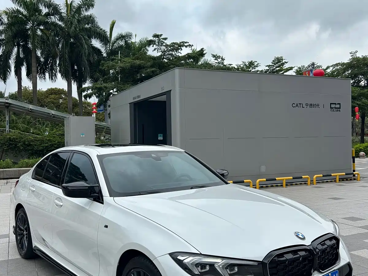 Фото 1 - BMW 3 Series