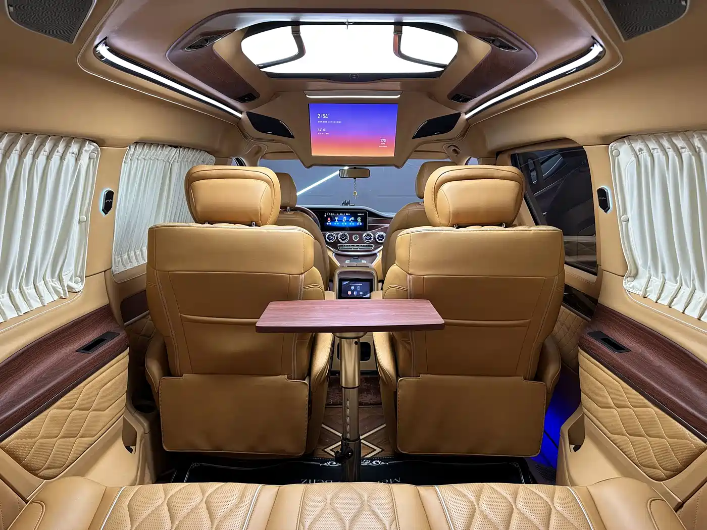 Mercedes-Benz Vito 2020 2.0T Elite Edition (7-seater) фото 23
