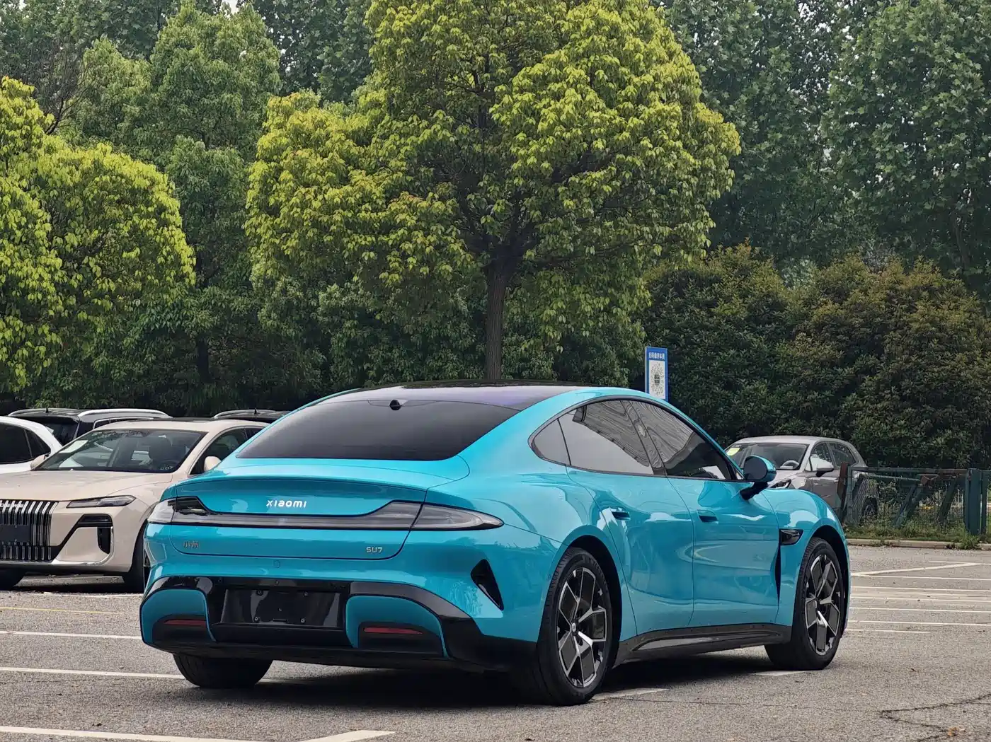 XIAOMI CAR XIAOMI SU7