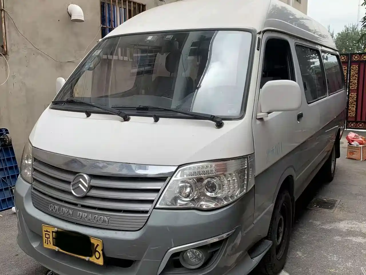 Golden Dragon Hiace 2018 2019 Model 2.0L Petrol Version Long Wheelbase High Roof V19