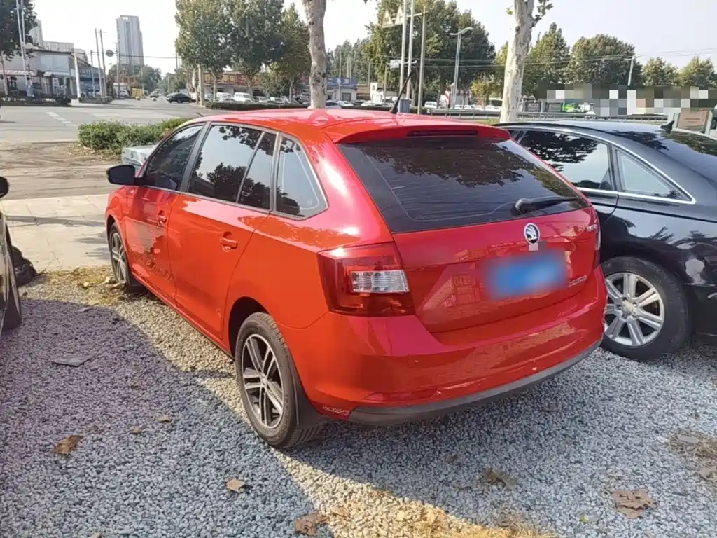 Photo 5 - Škoda Skoda Rapid Spaceback
