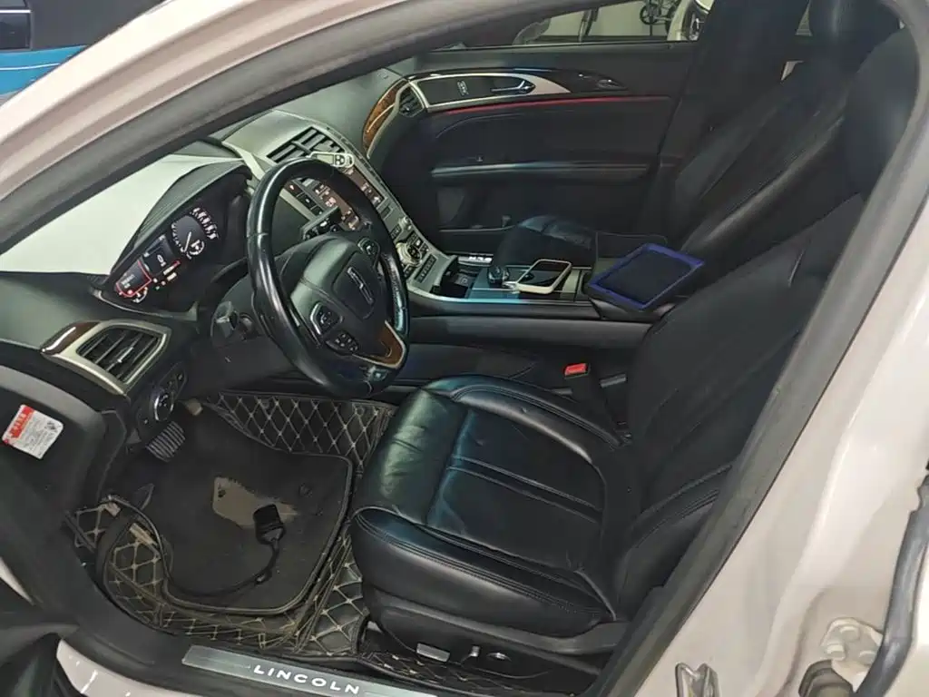 Lincoln MKZ 2019 2019 2.0T Zunya Edition China VI