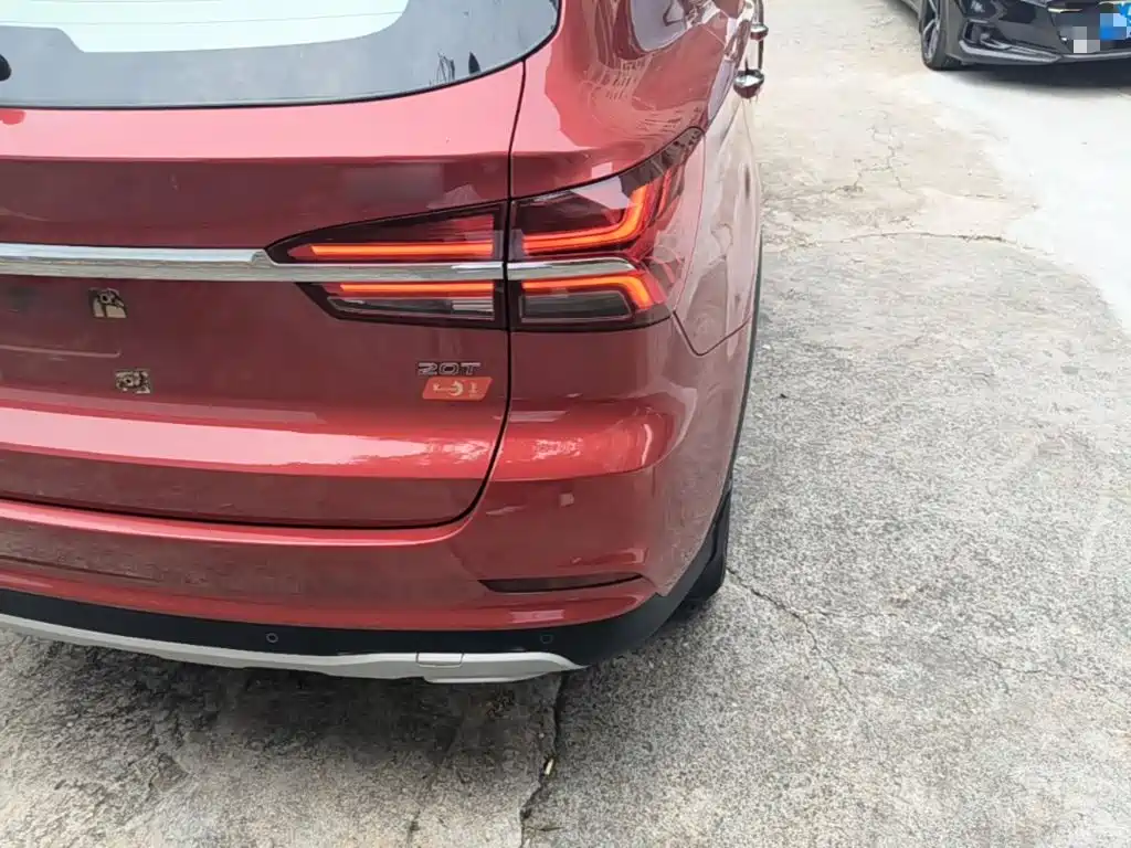 Photo 8 - Roewe RX5