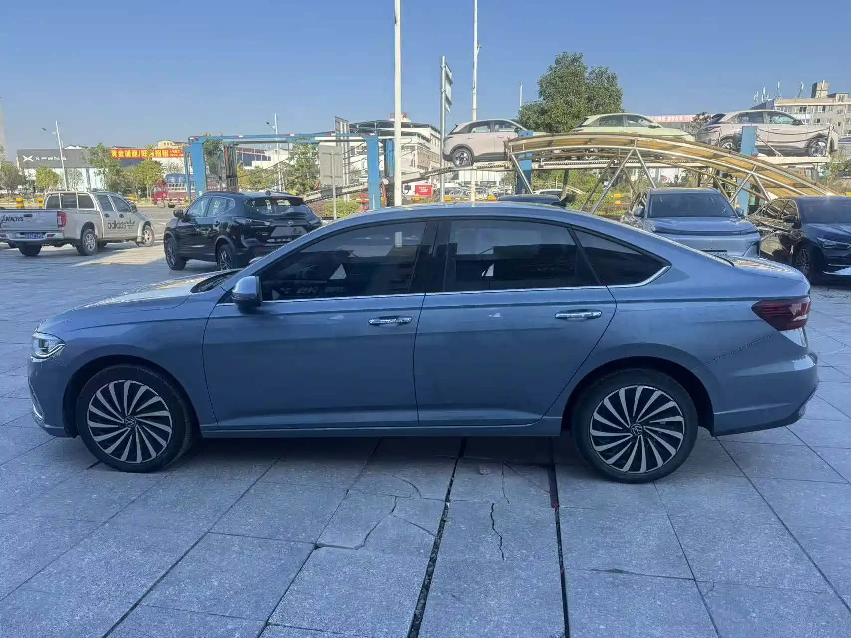 Photo 12 - Volkswagen Lavida