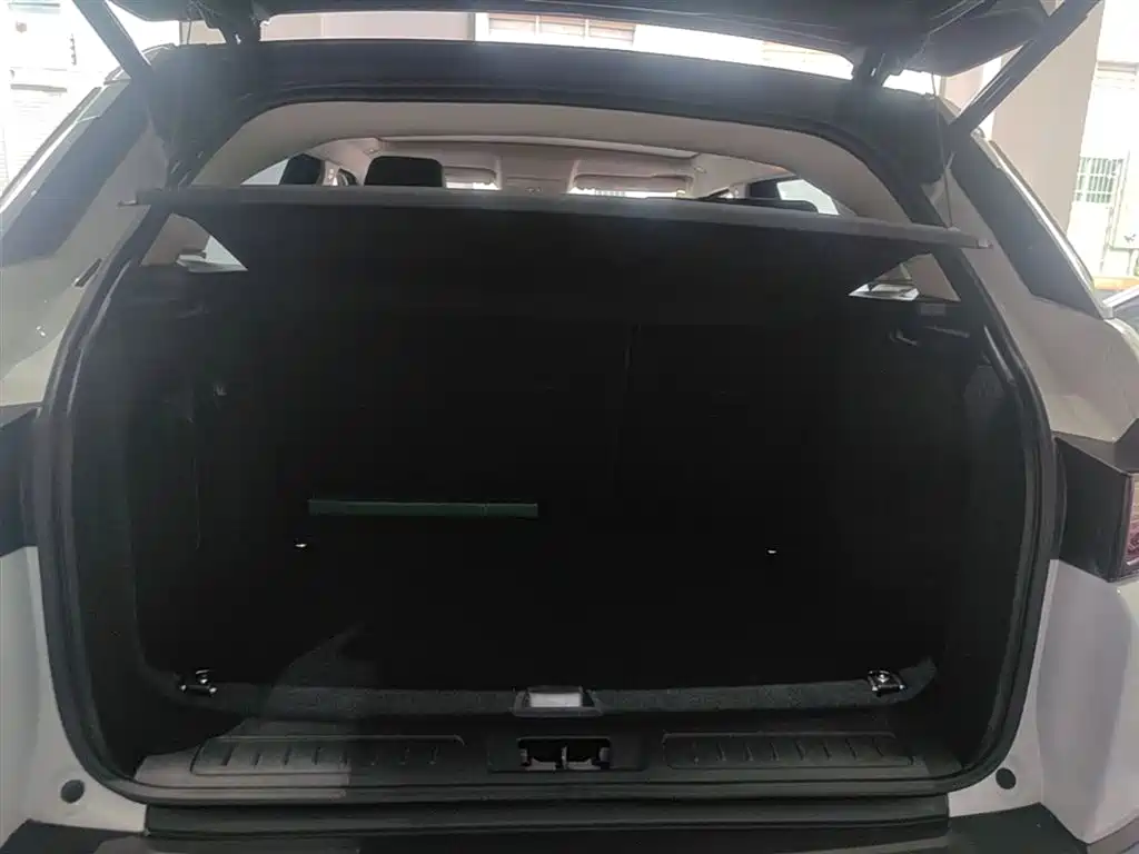 Land Rover Range Rover Evoque 2015 2.0T 5-Door Intelligent Edition фото 19