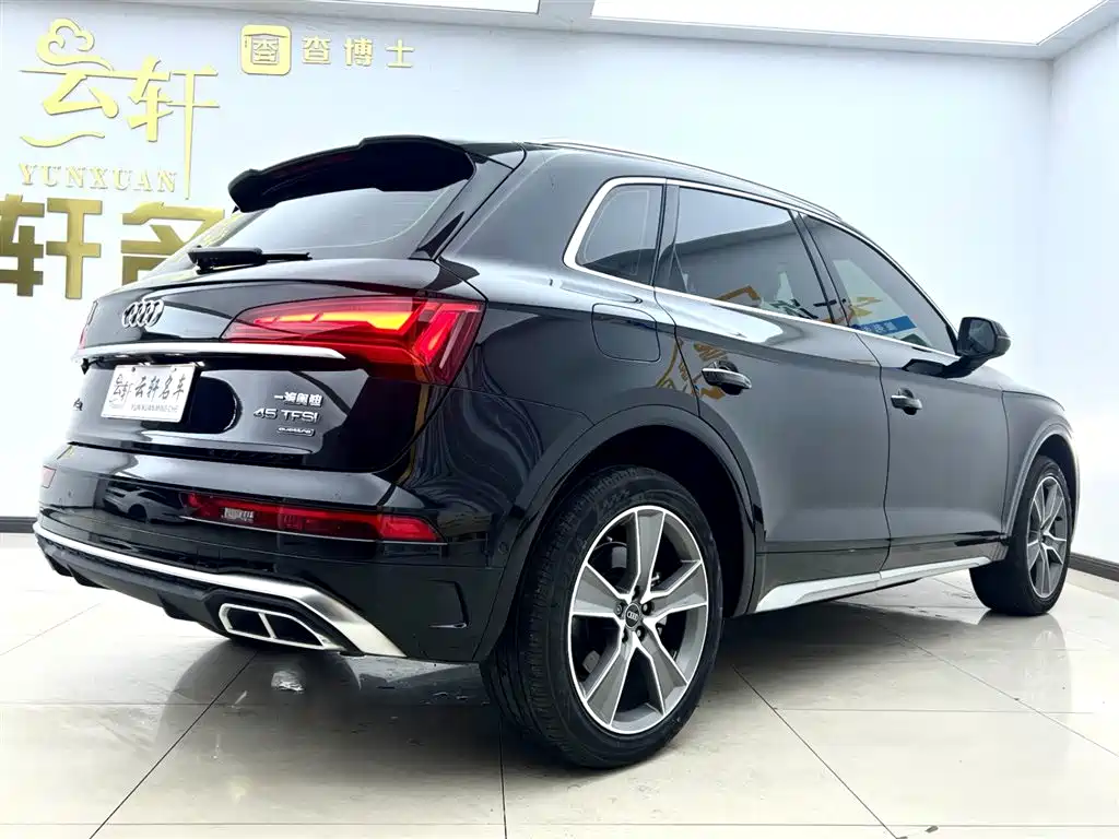 Audi Q5L 2022 Facelift 45T Luxury Dynamic фото 6