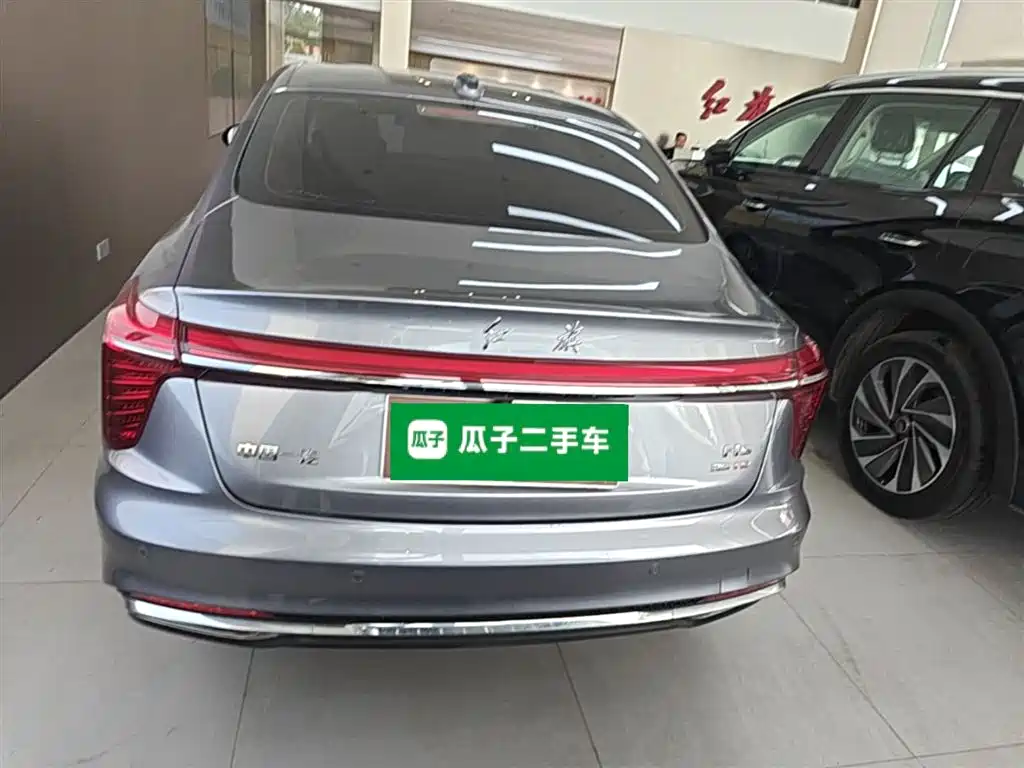 Hongqi H5 2023 1.5T DCT Smart Connect Flag Rhythm фото 6