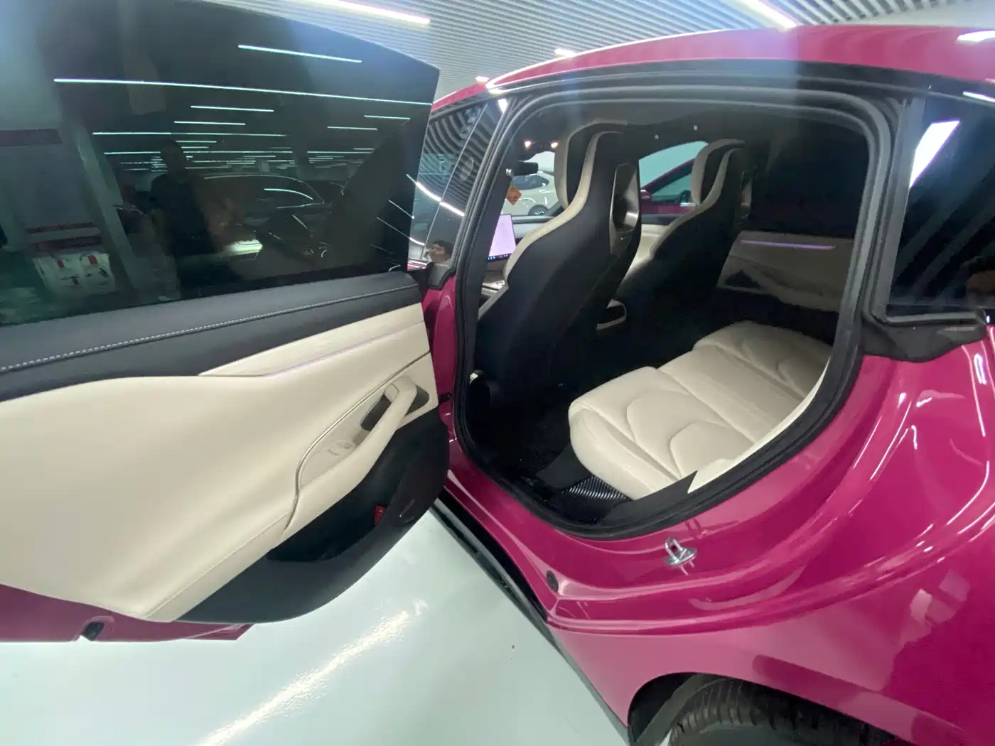 Xiaomi Auto Xiaomi SU7 2024 RWD Long Range Intelligent Driving Edition фото 6