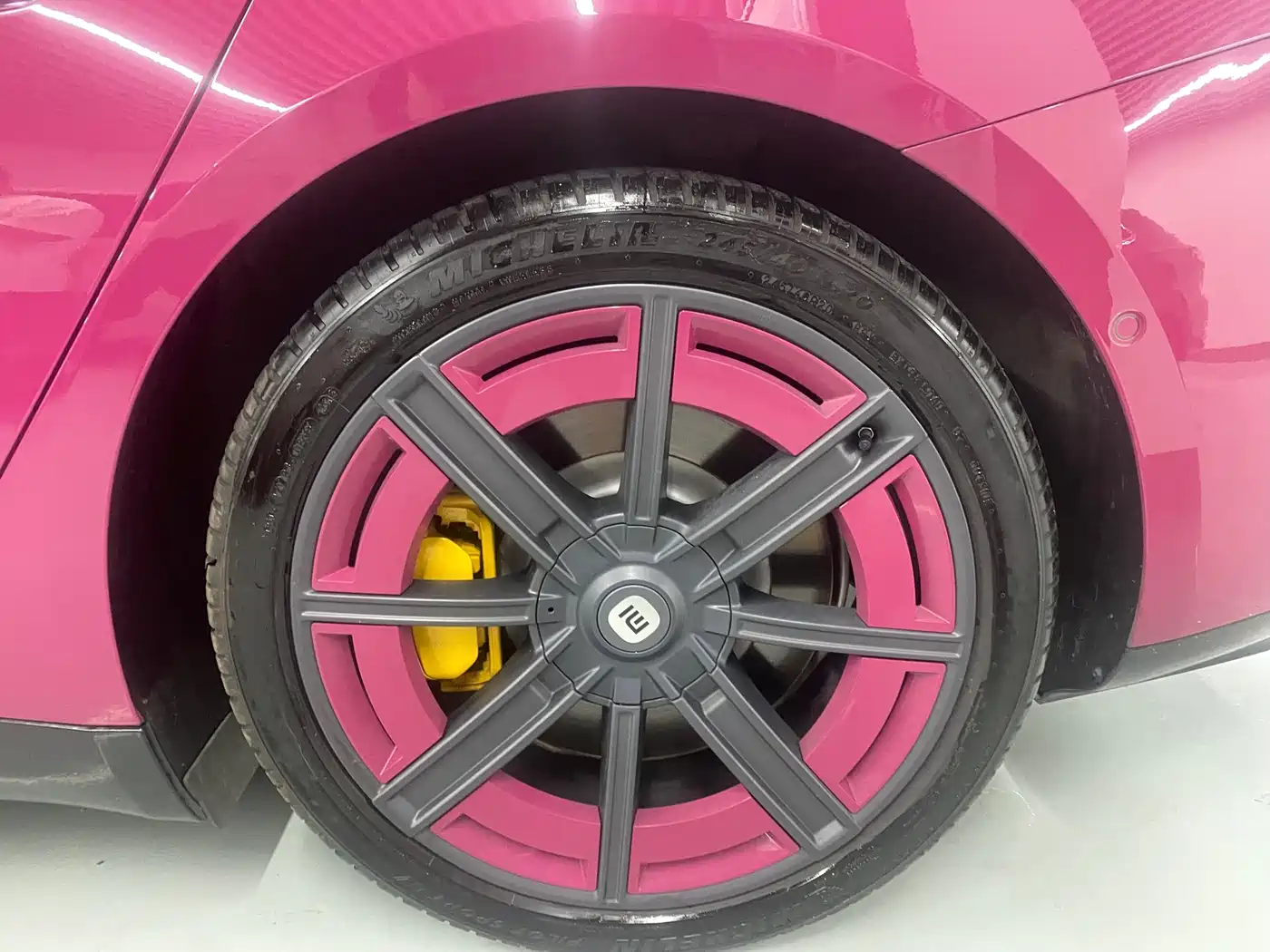 Xiaomi Auto Xiaomi SU7 2024 RWD Long Range Intelligent Driving Edition фото 7