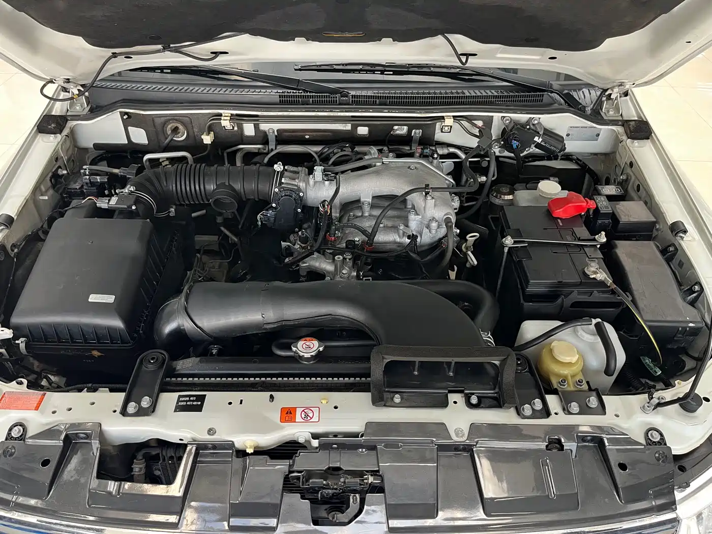 Mitsubishi Pajero (Import) 2019 3.0L Auto Standard Version фото 20