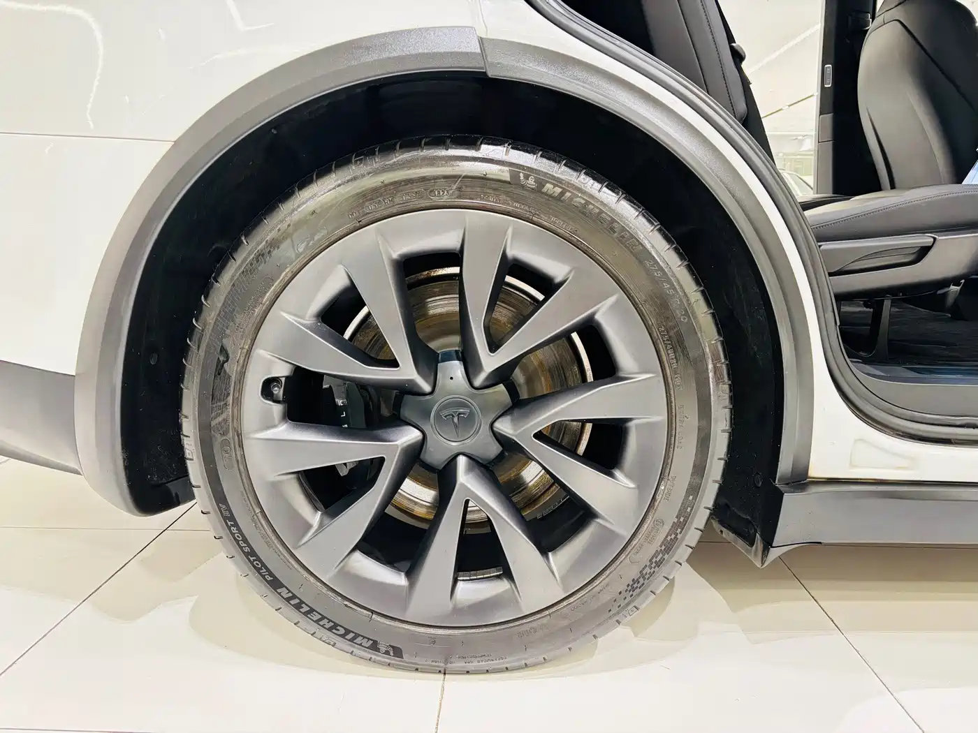 Tesla Model X 2023 2023 Dual Motor All-Wheel Drive Edition