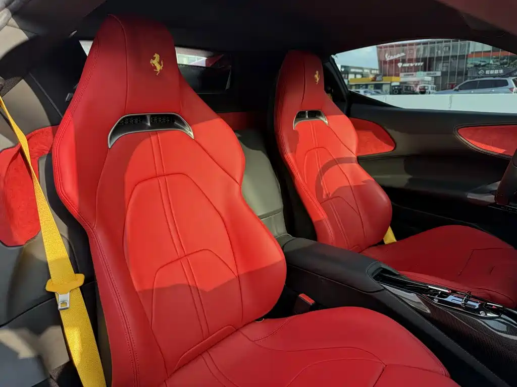 Ferrari SF90 2024 2020 3.9T V8 Stradale