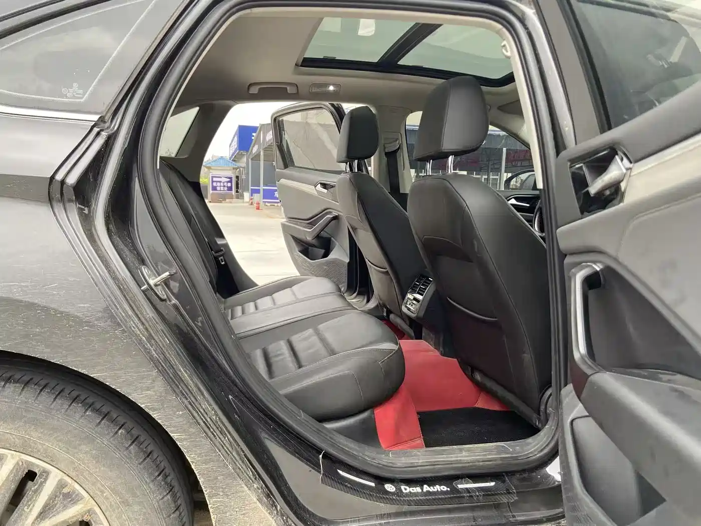 Volkswagen Sagitar 2021 280TSI DSG Surpassing Edition фото 17
