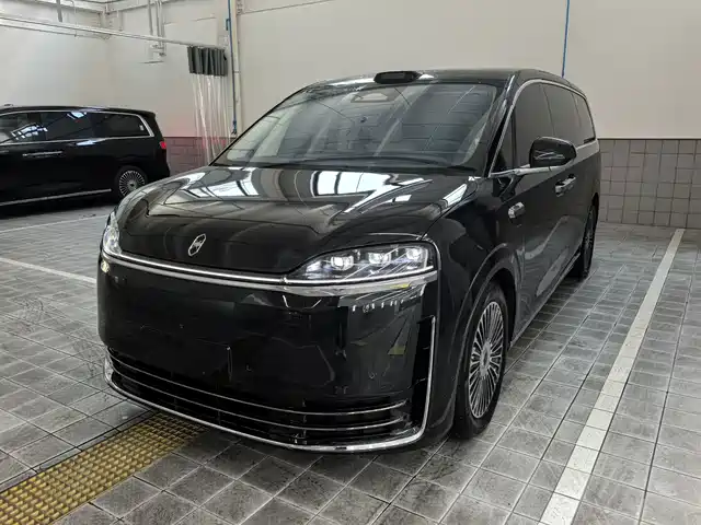  Zhijie Zunjie MPV 2026 Model Base Version