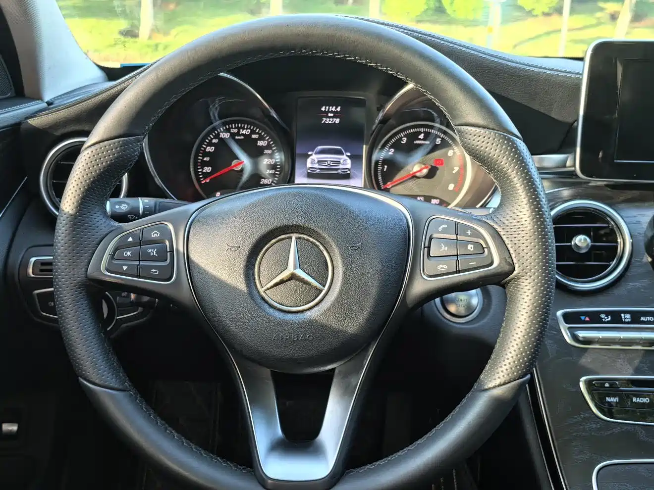 Mercedes-Benz C-Class 2016 C 200 L Sport фото 15