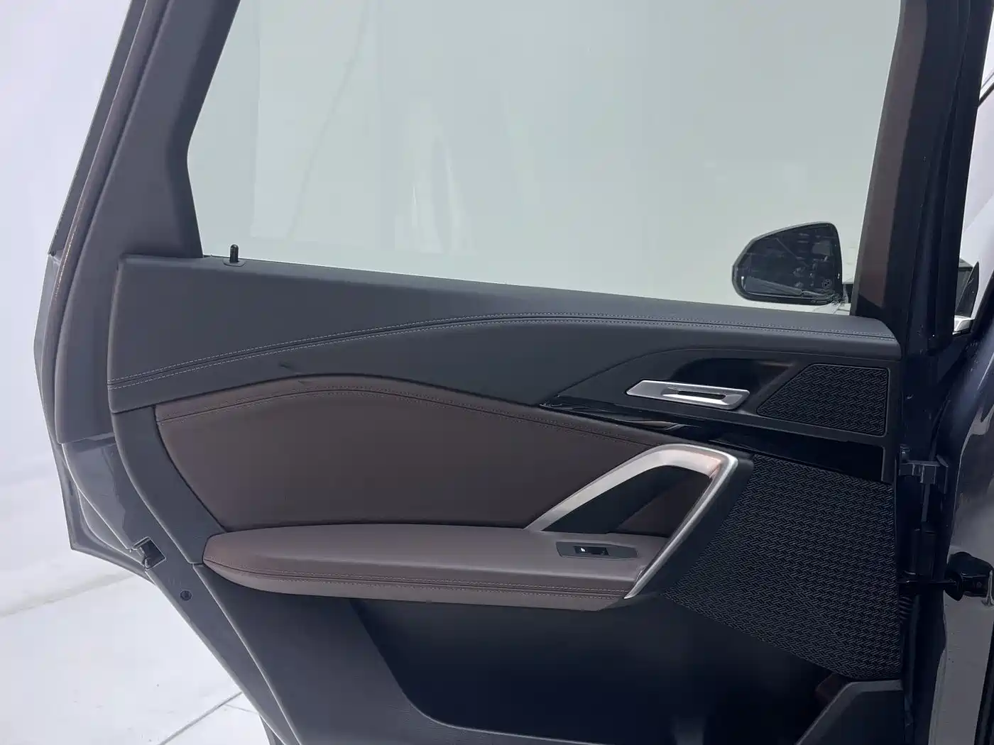 BMW X1 2023 sDrive20Li X Design Package фото 28