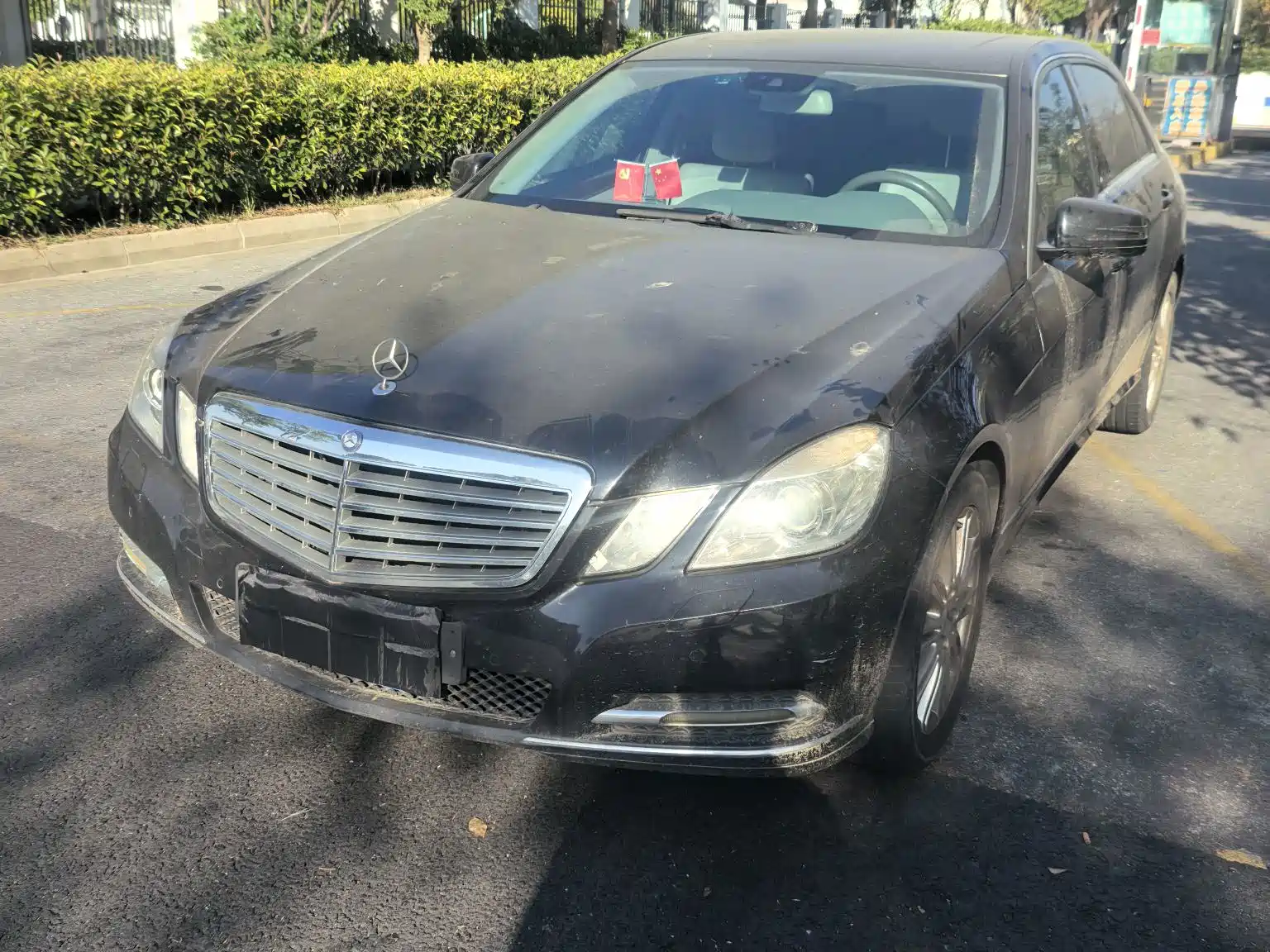 Фото 3 - Mercedes-Benz E-Class