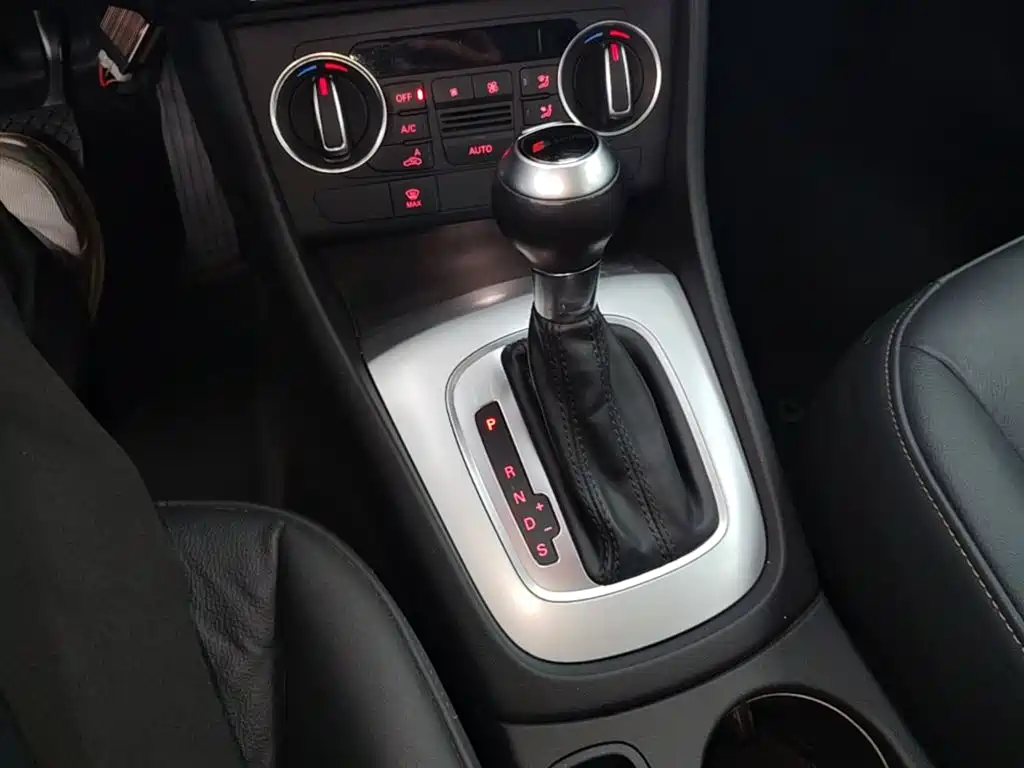Audi Q3 2017 35 TFSI Fashion фото 14