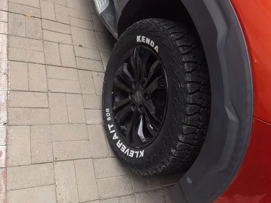 Maxus D90 Pro 2021 2020 2.0T Diesel 4WD Alxa Edition 5-Seater