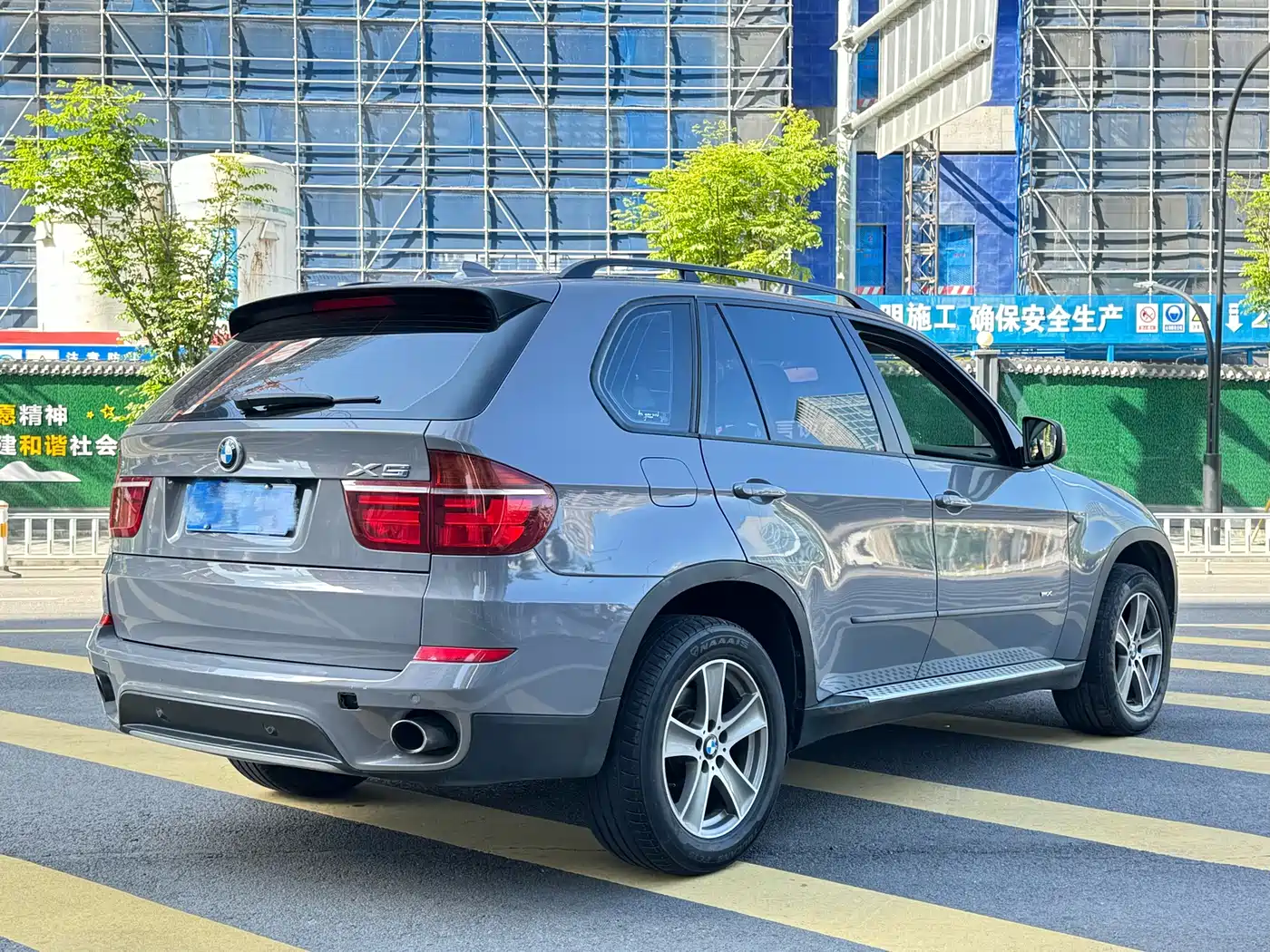 BMW X5 (Import) 2011 xDrive35i Luxury Edition фото 4