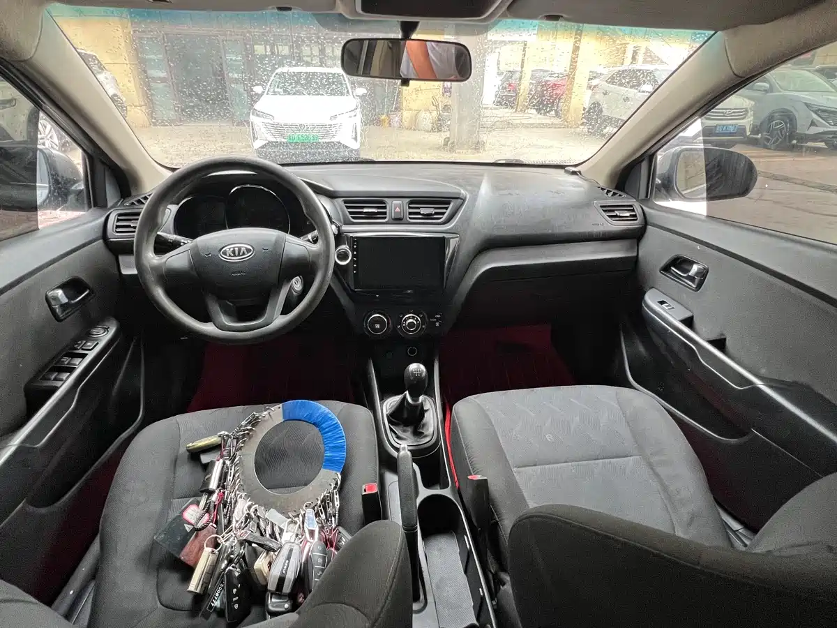 Фото 4 - Kia K2