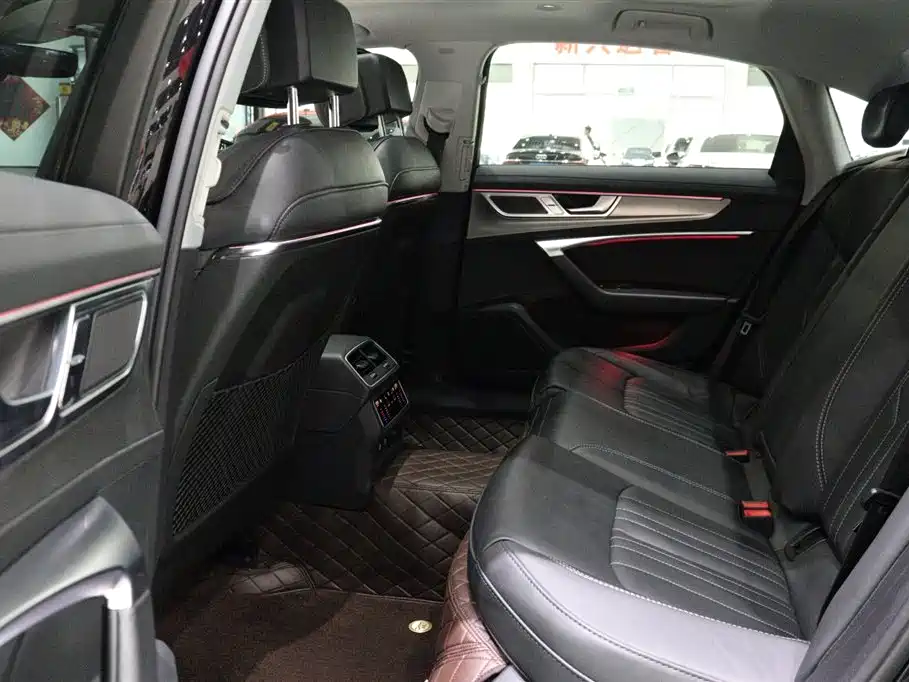 Audi A6L 2023 Facelift 45 TFSI Premium Elegance фото 8