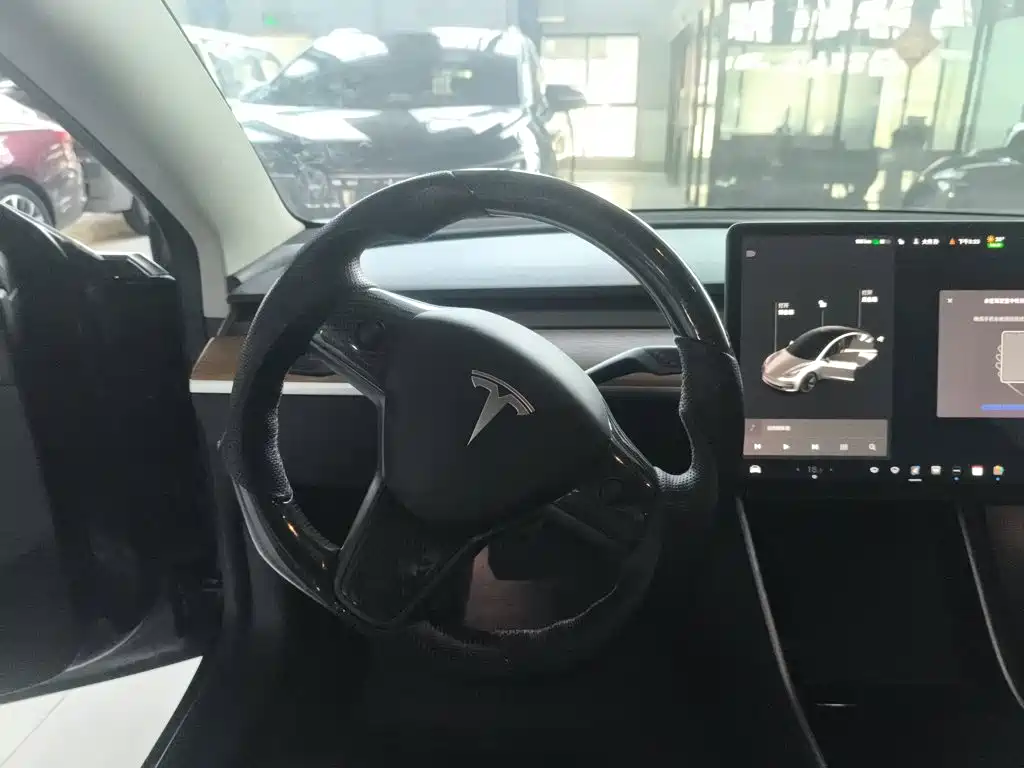 Tesla Model 3 2020 2020 Facelift Long Range Rear-Wheel Drive