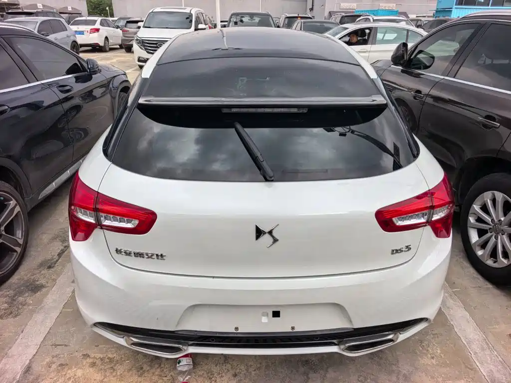 Фото 5 - DS 5