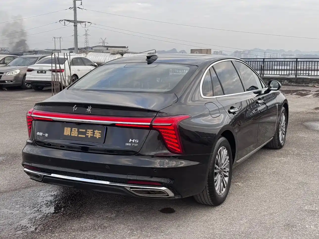Hongqi H5 2023 1.5T DCT Smart Connect Joy Edition фото 9