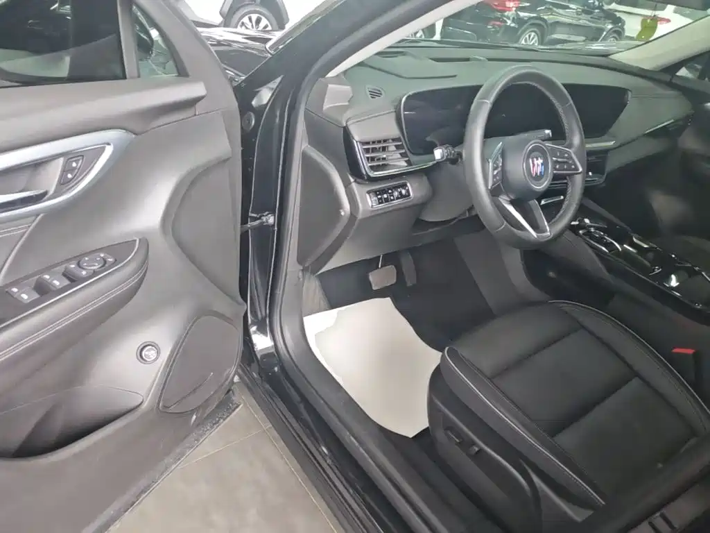 Buick Envision Plus 2024 2024 Envision Plus 28T 4WD Premium Edition