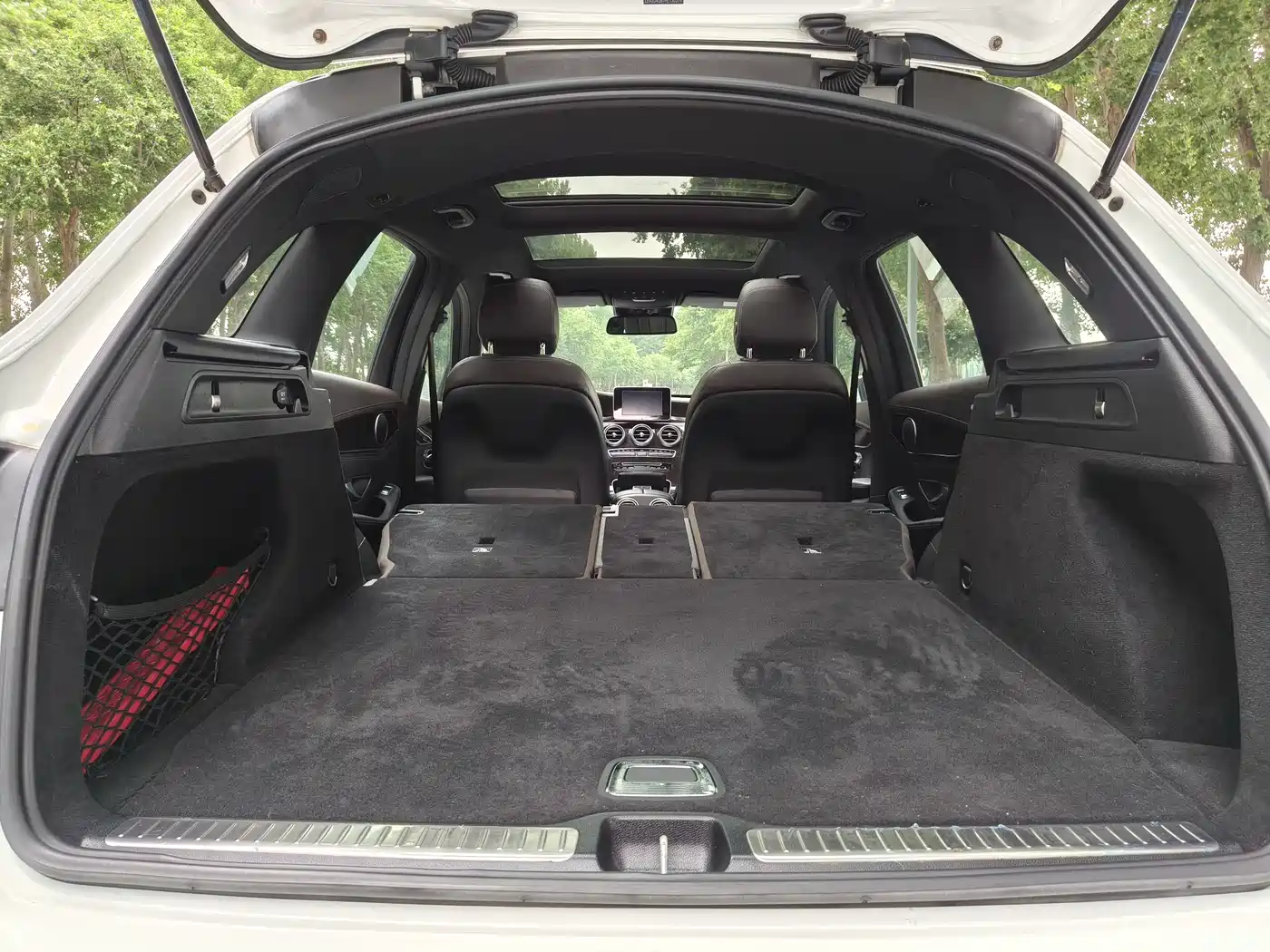 Mercedes-Benz GLC 2017 GLC 260 4MATIC Luxury фото 26