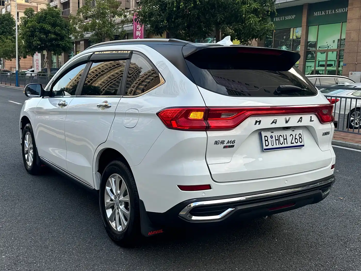 Haval M6 2021 PLUS 1.5T DCT Luxury Smart Connect фото 6