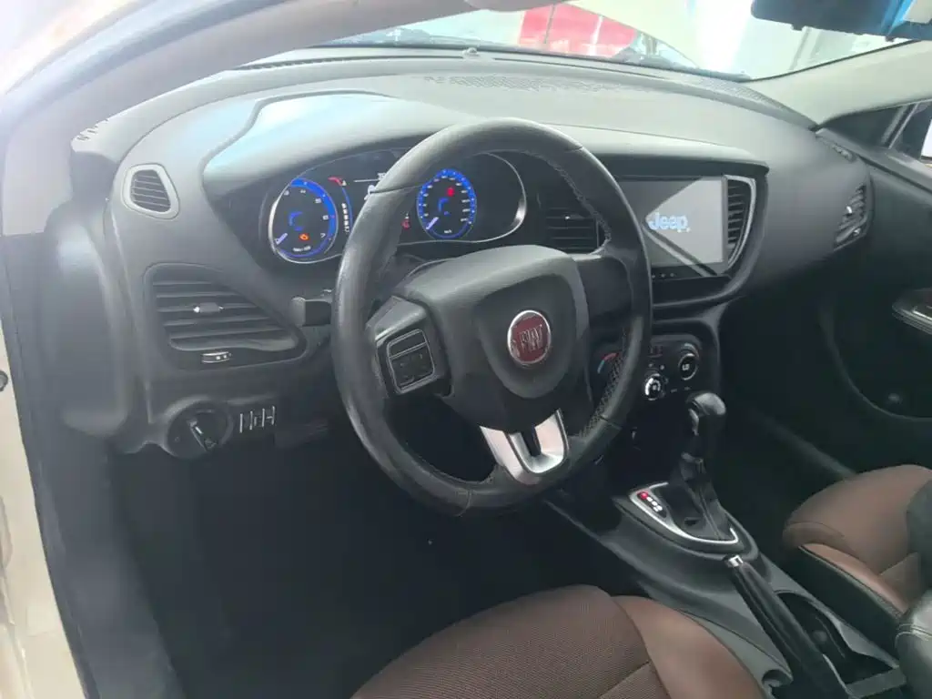 Fiat Viaggio 2017 2017 1.4T Auto Power Edition