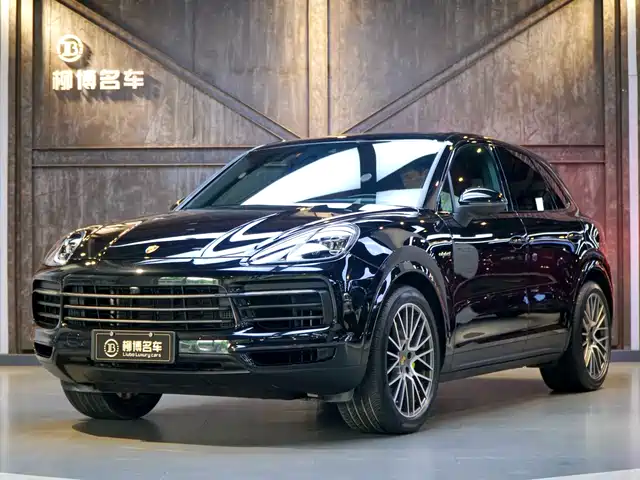 Porsche Cayenne Cayenne E-Hybrid 2.0T, Платинум
