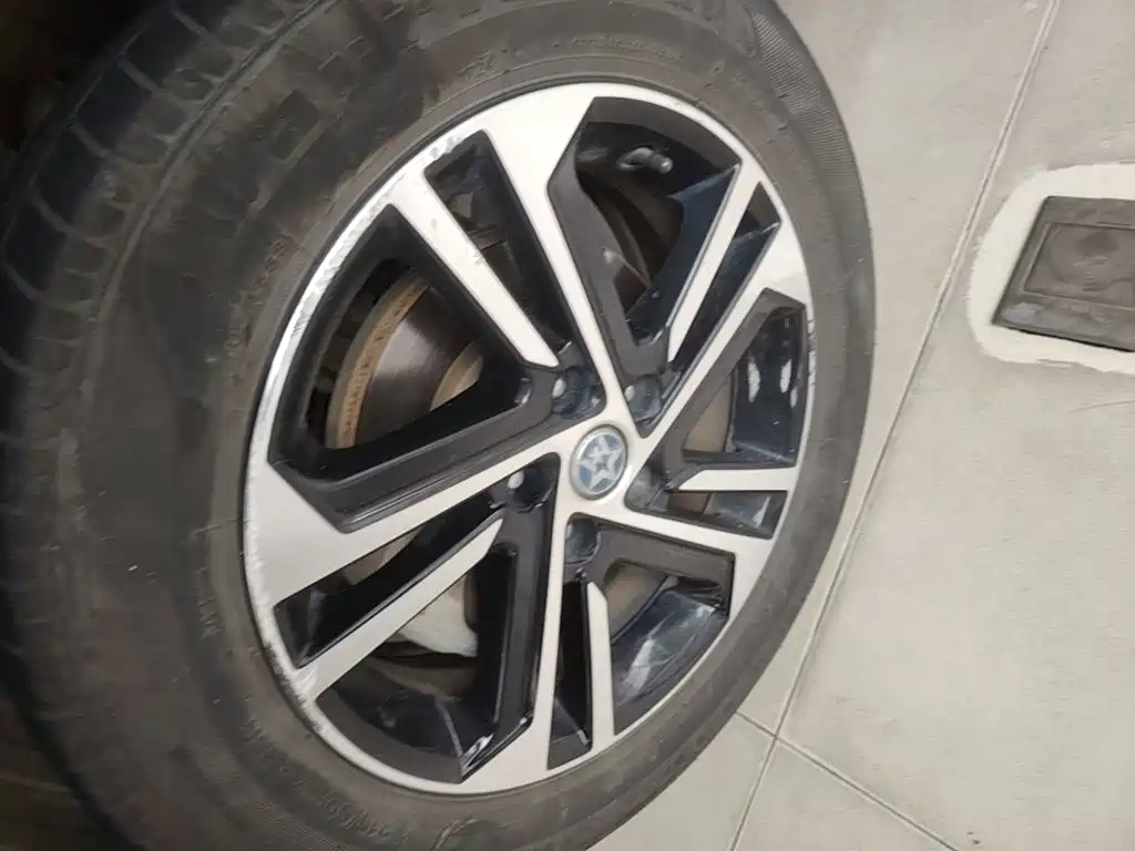 Venucia T70 2018 2018 2.0L CVT RuiQu Edition
