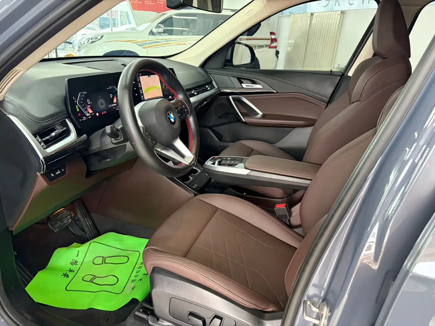 Фото 6 - BMW X1