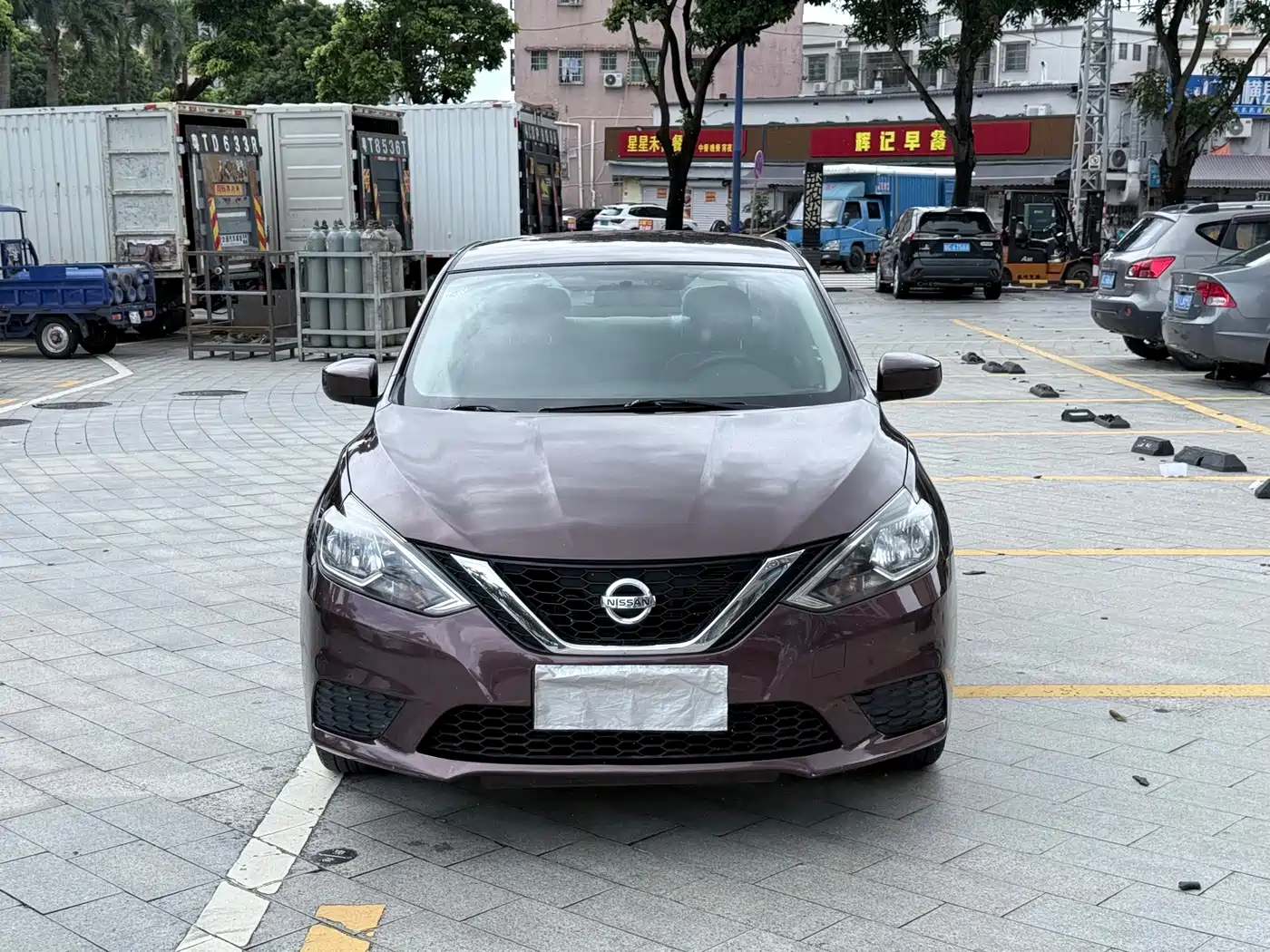 Фото 2 - Nissan Sylphy