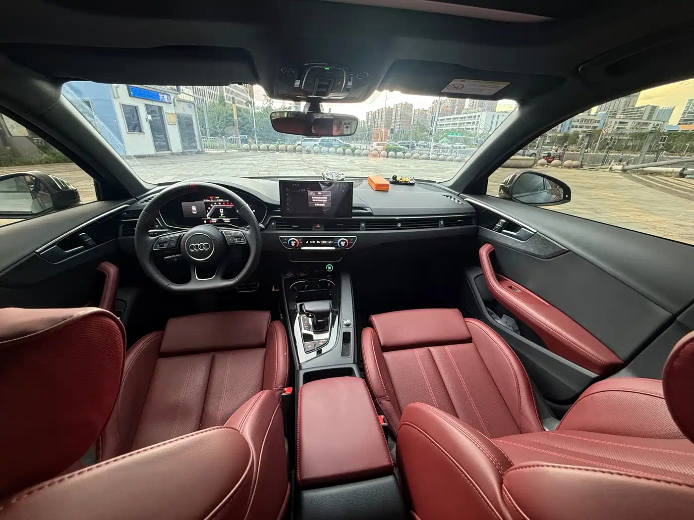 Audi A4L 2026 2025 2 Million Celebration Edition 40 TFSI Luxury Dynamic B&O Starlight Night Edition