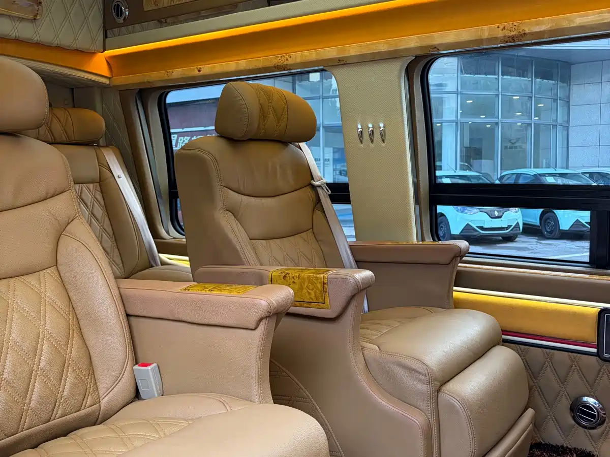 GMC Savana 2017 1500S 4WD Classic Edition фото 11