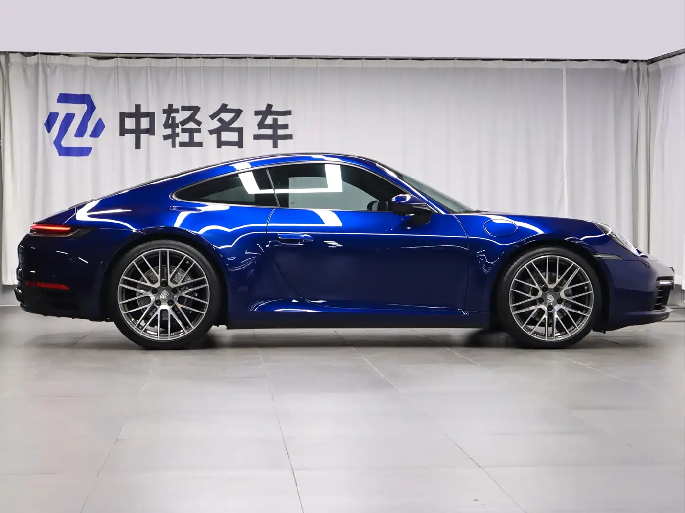 Porsche 911 2023 Carrera 4 3.0T фото 3