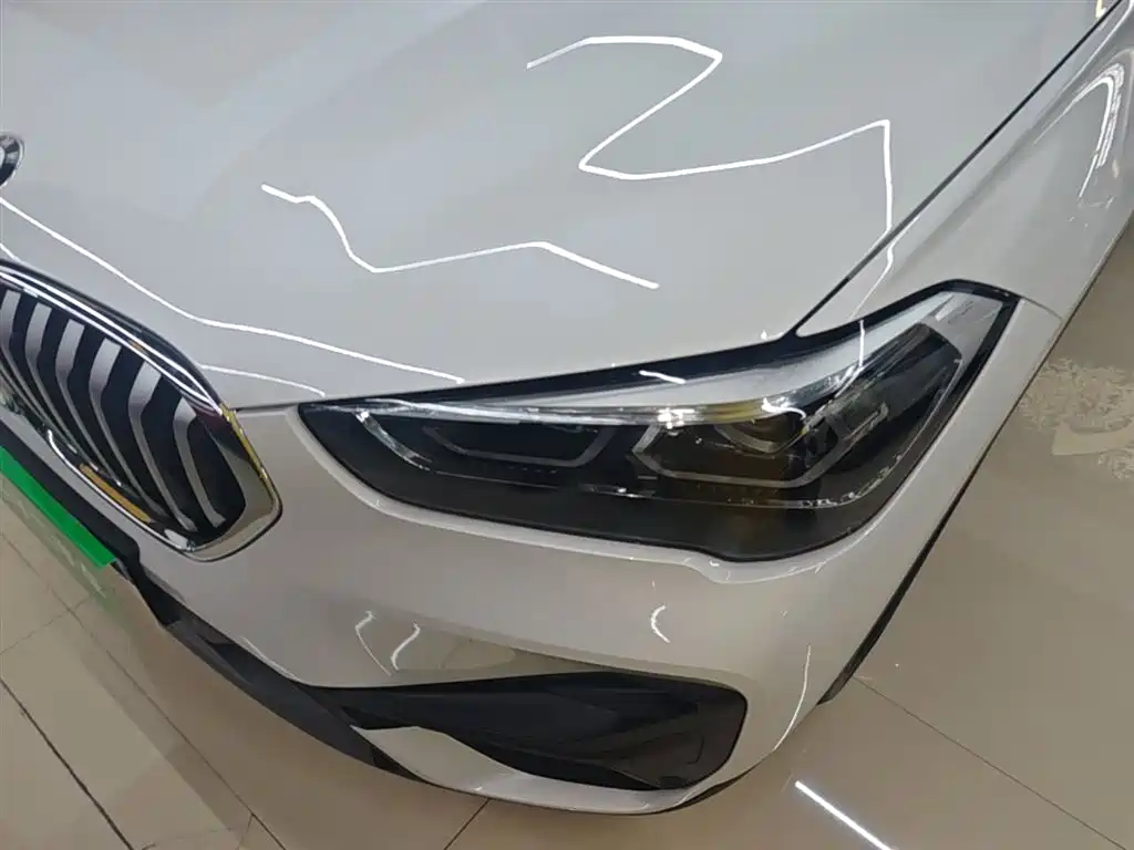 BMW X1 2022 sDrive25Li Leading фото 24
