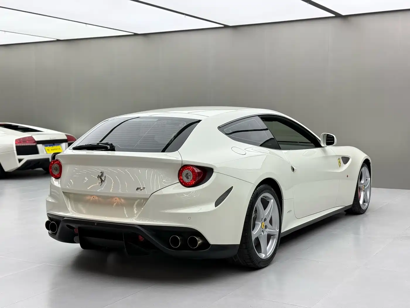 Ferrari FF 2014 2012 6.3L V12
