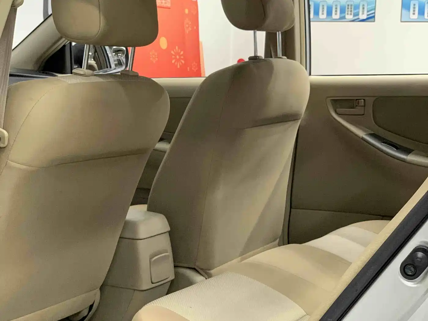 Toyota Corolla 2013 1.6L Manual Excellence Edition фото 9