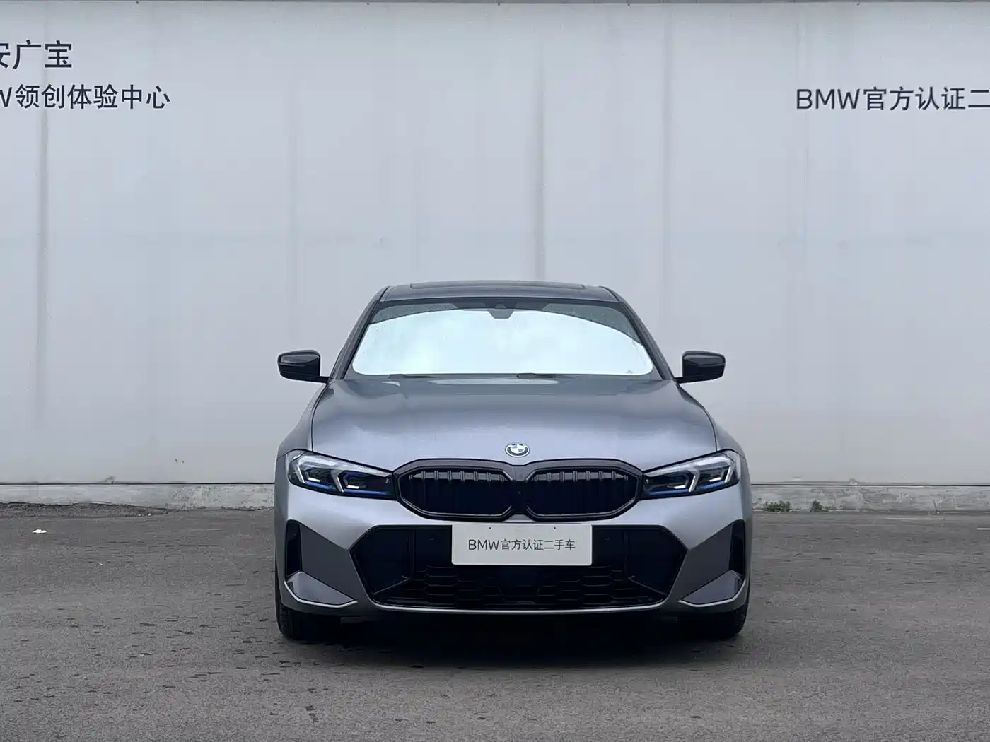 BMW 3 Series 2025 330Li 50th Anniversary Limited Edition фото 2