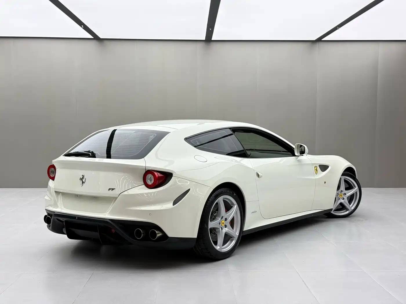 Ferrari FF 2014 2012 6.3L V12
