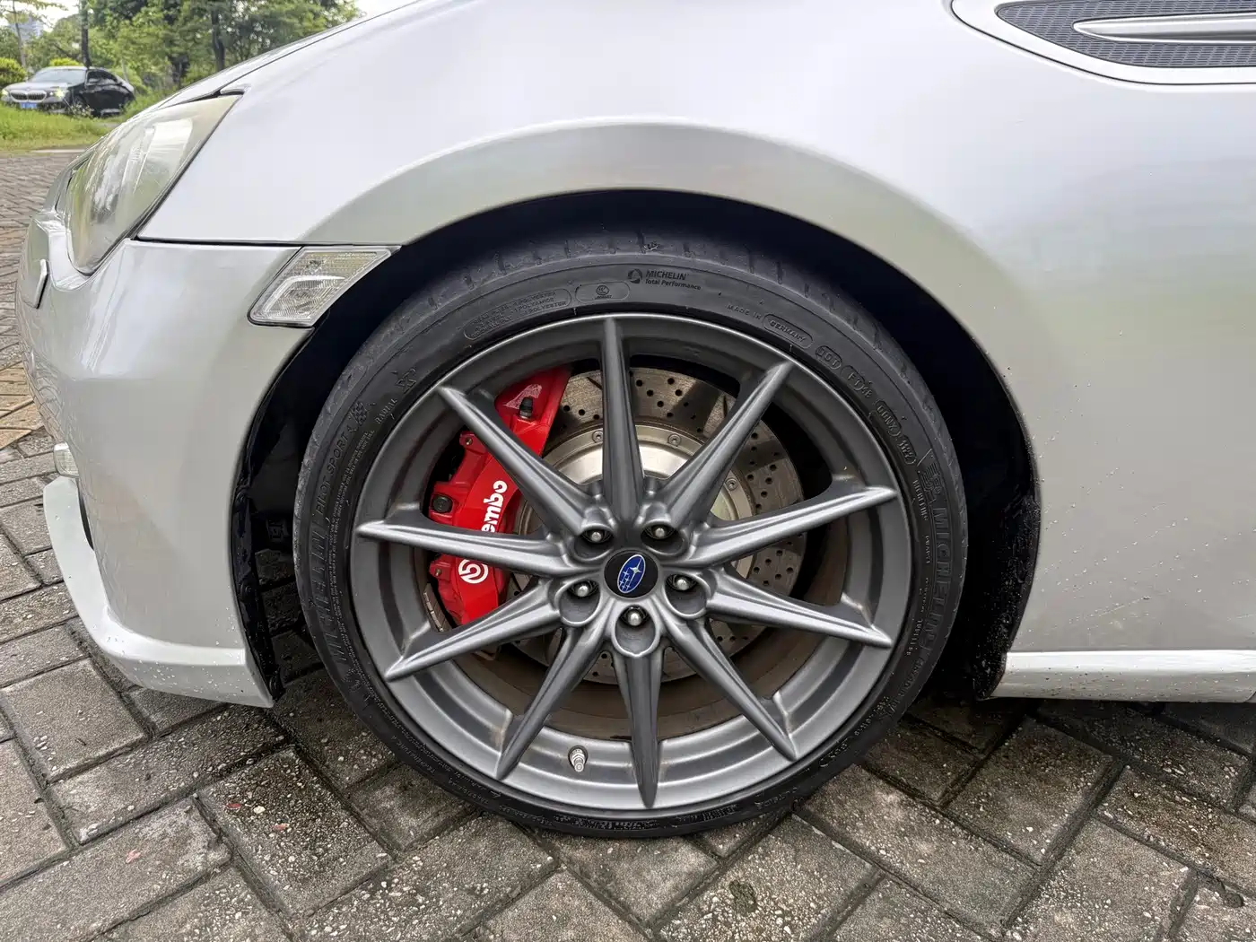 Photo 11 - Subaru BRZ